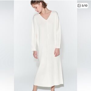 Zara Cream V-Neck Long Sleeve Maxi Dress